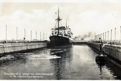 Blz-017a-Ijmuiden-HMS-Joh-v-Oldenbarnelt-in-Nieuwe-Noordersluis_DxO