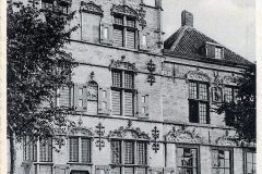 Blz-064a-Veere-Schotse-Huis-en-het-Lammetje_DxO