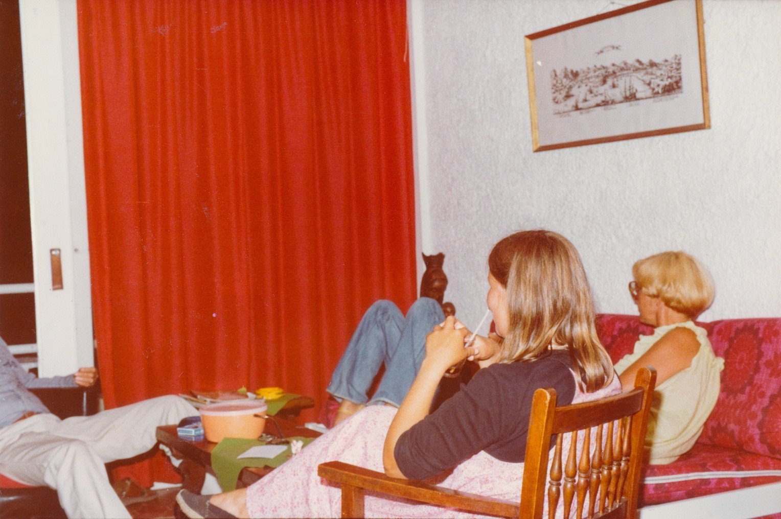 19770710-Tossa-de-Mar-in-huis.tif