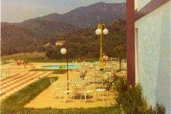 19720715-Spanje-Vakantie-Papa-Mama-hotel-zwembad