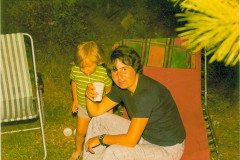 19720715-Tossa-Huisje-Escher-avond